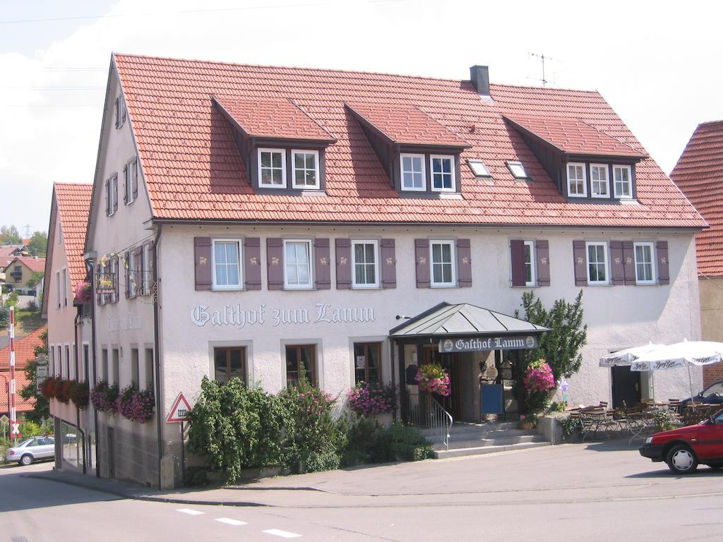 Gasthof Zum Lamm Gomadingen Exterior photo